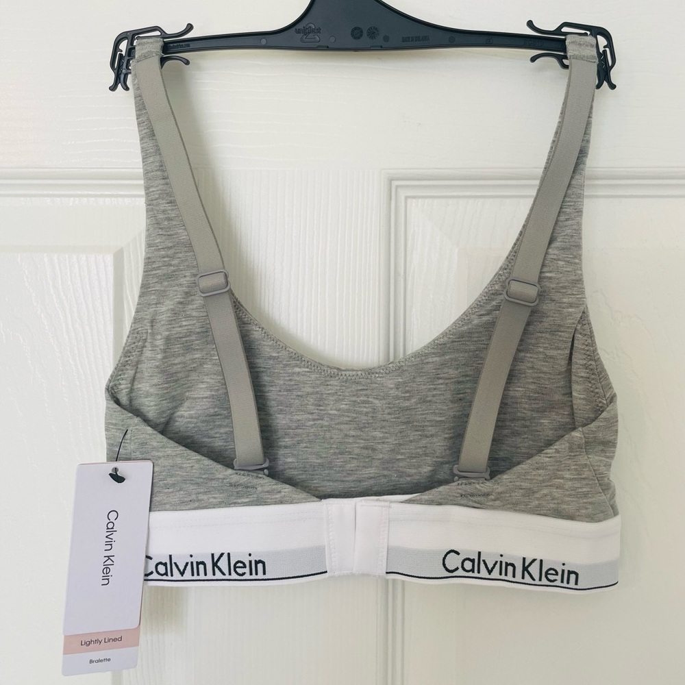 Calvin Klein bralette (XS) - Picture 4 of 6